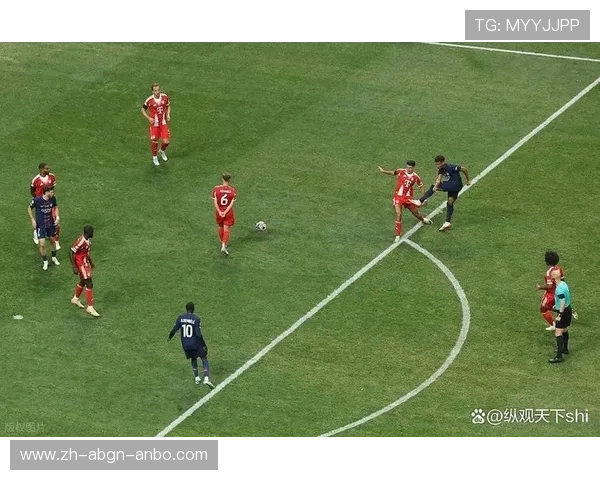 足球比赛中的战术变换与临场应变